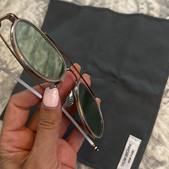THOM BROWNE New York Sunglasses - Picture 7 of 8